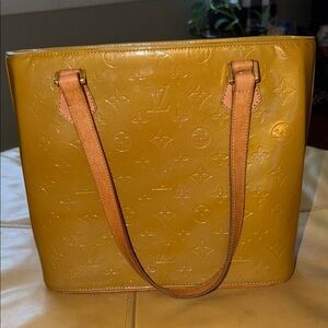 Louis Vuitton Mustard Vernis Monogram Shoulder Tote